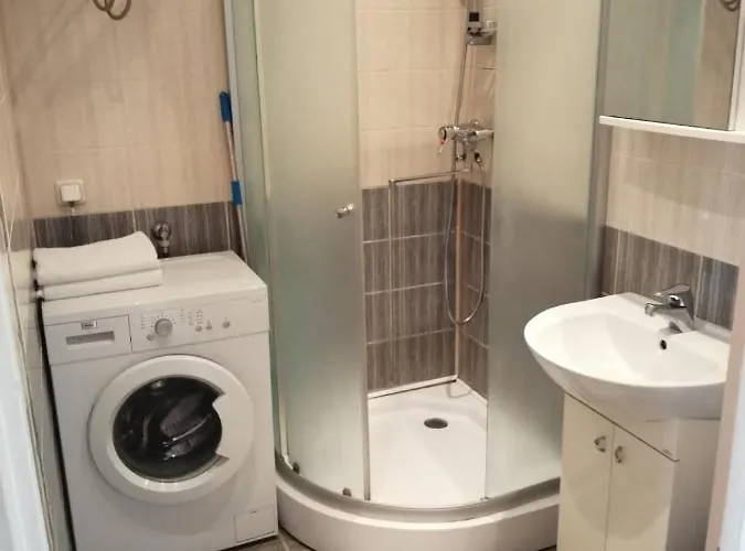 Telliskivi Apartament *